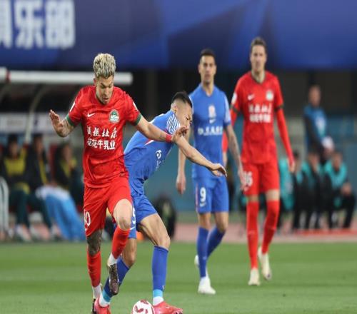 河南VS申花首發：4外援PK！申花連續4輪11人皆不變，古斯塔沃登場