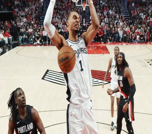 19分大逆轉！文班復出27分11板4斷7帽馬刺擒開拓者總分31領先