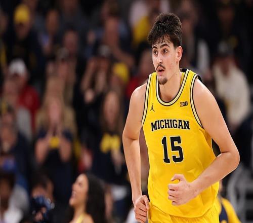 西班牙大三冠軍中鋒將參加NBA選秀大會，但他也保留了返校資格