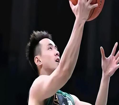 CBA遼魯大戰(zhàn)前，烏戈收到三個好消息一個壞消息，二人將決定比賽