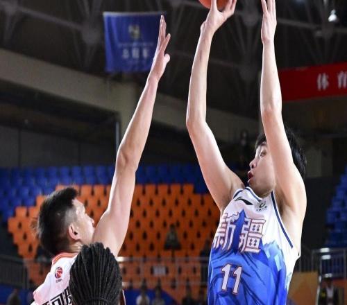 塞翁失馬！老牌勁旅無緣季后賽，卻有6名球員，入選中國隊短訓營