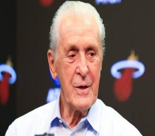 明確拒絕擺爛萊利：如果要我擺爛會(huì)選擇辭職贏球是首要目標(biāo)