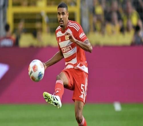 羅馬諾：多克希受到沙特俱樂部關(guān)注，多特、利茲聯(lián)也有意球員