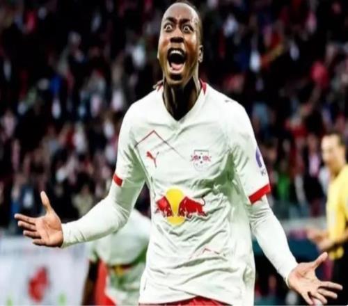 驚艷！從半職業(yè)到身價7500萬，19歲德甲過人王一數(shù)據(jù)領(lǐng)跑五大聯(lián)賽