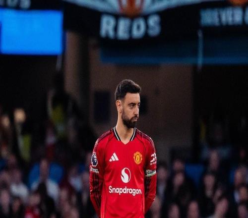 電訊報：曼聯(lián)決意留住B費(fèi)，他要求俱樂部對未來雄心給出承諾