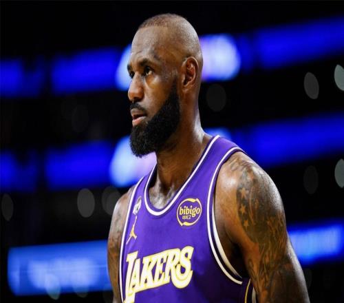 湖人隊詹姆斯怒斥批評其NBA總決賽戰績的“虛偽”黑粉：無法釋懷