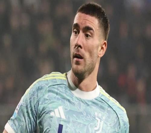 都體：尤文因DV9身體狀態(tài)暫緩談判，最高續(xù)約報(bào)價(jià)為600萬(wàn)+獎(jiǎng)金