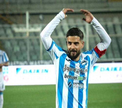 14年后仍是大腿！11場造8球帶隊逃離降級區(qū)，有他進球至今不敗