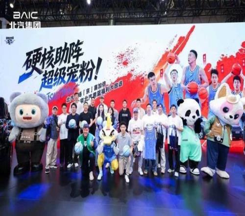 周琦、趙睿、曾凡博：季后賽對廣東隊或廣州隊都一樣