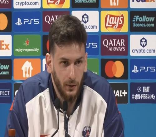 KK：諾伊爾是傳奇但不會(huì)針對(duì)他訓(xùn)練很開心被稱為新馬拉多納