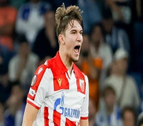 羅馬諾：阿森納有意貝爾格萊德紅星的17歲攻擊型中場科斯托夫