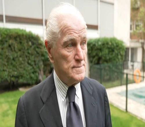 卡爾德隆談穆帥與皇馬傳聞：老佛爺喜歡放風，以了解外界反應