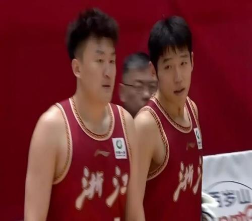 CBA浙江隊贏下省內德比，山西隊客勝青島隊