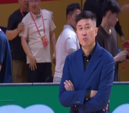 不是杜鋒！廣東休賽期離隊第一人曝光，男籃國手不打了！