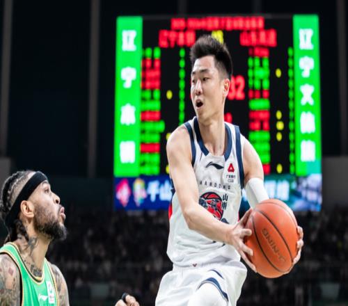 山東G3決戰(zhàn)遼寧萬眾矚目！外援依舊是勝負(fù)手，邱彪拒絕主場輸球