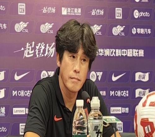 記者：徐正源已與鐵人簽約，今天與全隊見面李金羽已收拾行李離開