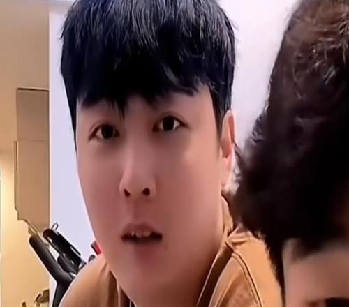 廣東3消息！球票全部售罄，張明池曝離隊原因，小易建聯(lián)轟32+10