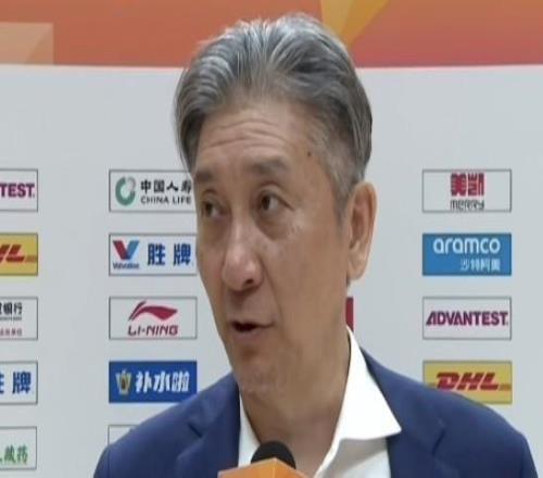 鄭永剛：末節(jié)被追分的問題需要總結(jié)，半決賽會做好充分準(zhǔn)備