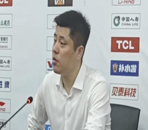 潘江：比賽主要輸在籃板球上，對(duì)劉傳興的使用是賽前討論過(guò)的