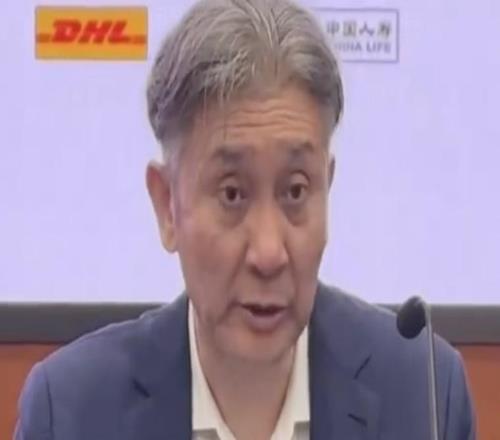 鄭永剛：現(xiàn)在不去想總冠軍的問題，拼到現(xiàn)在不容易先一步步來