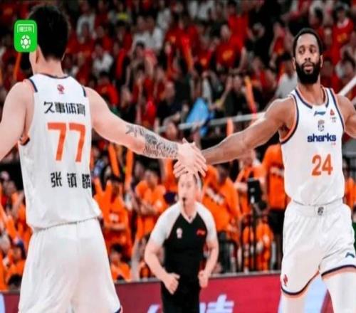 上海11077大勝廣廈30奪賽點，張鎮麟23+9+6，古德溫28+10，布朗29分