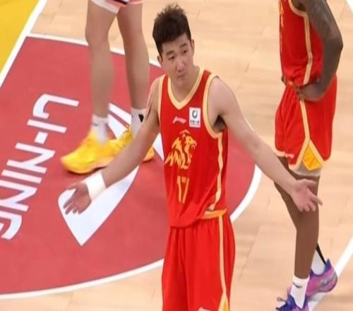 廣廈33分慘敗揪出三大罪人！孫銘徽只會攤手：王博才是罪魁禍首