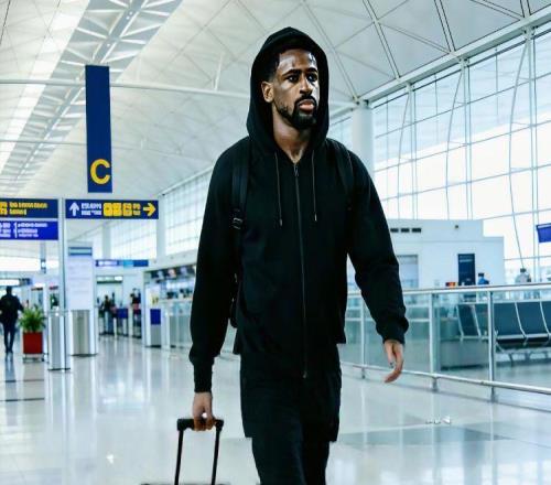 好饭不怕晚!布罗金顿凌晨就到,辽篮第二阶段必将重新扬帆起航