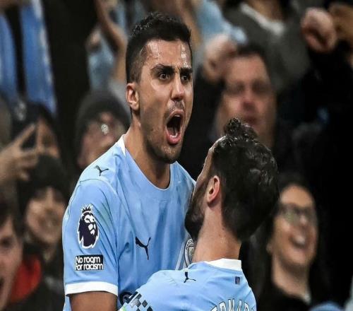 足坛一夜动态:阿森纳领先曼城7分!曼联遭绝杀首败切尔西逆转