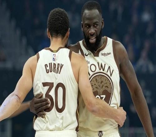 追梦：库里今天给我发了短信，说他保证会尽快回归赛场