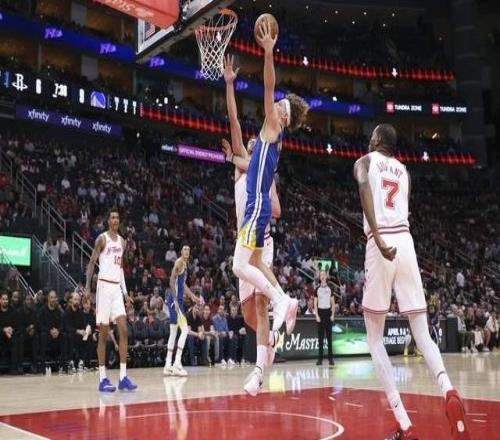 陷低迷！火箭4分落后残阵勇士：三分球17中5，谢泼德替补11分