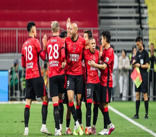 蓉城连续3年中超开门红近5个月+10场正赛首胜争冠5队中匹马当先