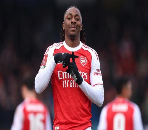 体坛联播巴萨1比0毕巴4分领跑，曼城、切尔西足总杯晋级