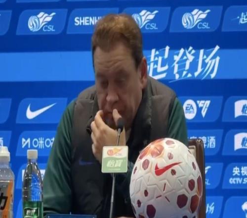 斯卢茨基：对球队下半场的表现略有不满，因注意力不集中丢球
