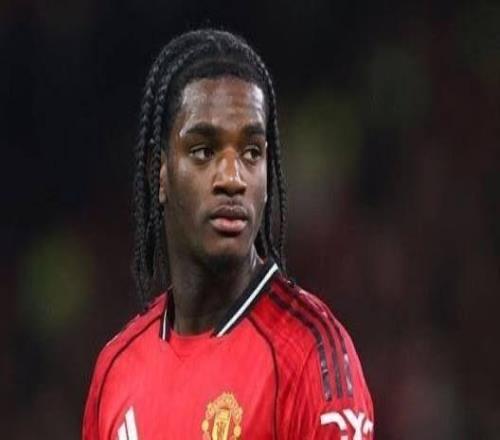 记者：曼联后卫艾登海文参加了英格兰一线队训练