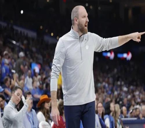 雄鹿选帅：5位候选人的权力游戏