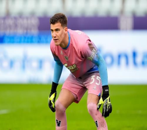 意媒报道国米考虑引进门将F斯坦科维奇以外还有其他选项_意甲直播
