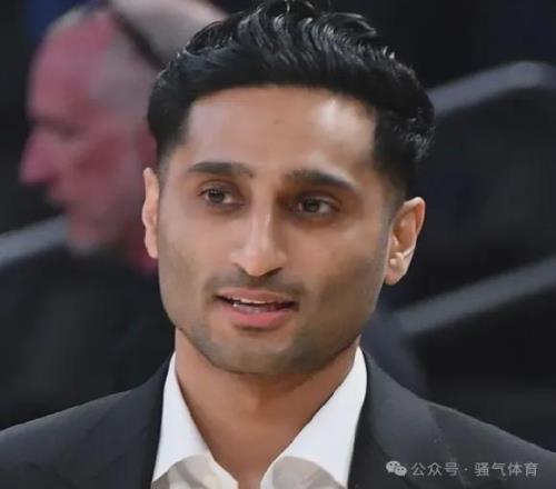 Shams回击雄鹿：如果好好处理队内问题，就不会落到现在的局面！