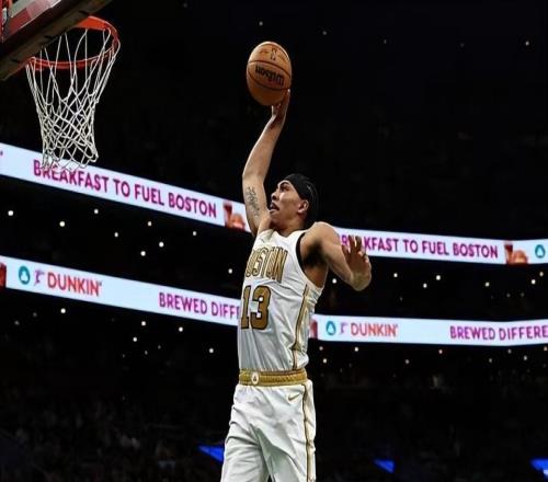 三名铁板凳合力砍下84分!他们竟然也能组成凯尔特人的三巨头