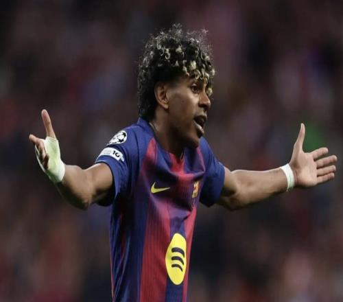 跟队：今夏巴萨可能会给这支非常年轻的阵容引入有经验的球员