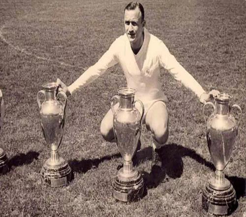 R.I.P.,皇马传奇何塞圣马里亚离世,享年96岁