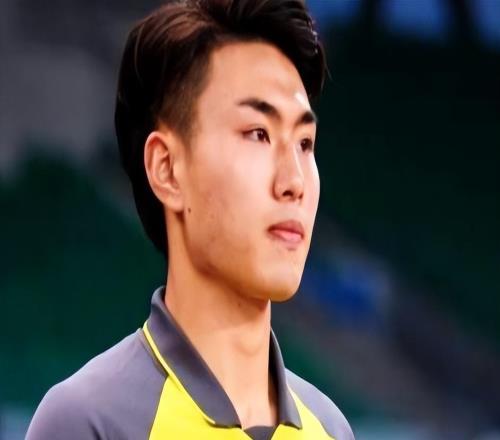 昔日和徐彬齐名,还曾被马竞看上,如今他却泯然众人沦为中甲鸡肋