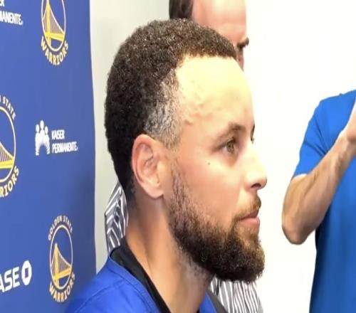 库里：伤缺期间没能帮到格林很愧疚，我会调动一切打好附加赛