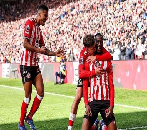 桑德兰40分保级背后：一个"小目标"策略的产品逻辑