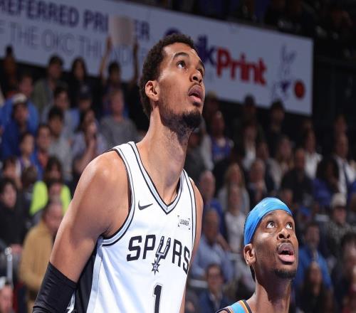 有希望！MVP榜反超亚历山大！雷霆队记者暗讽文班亚马