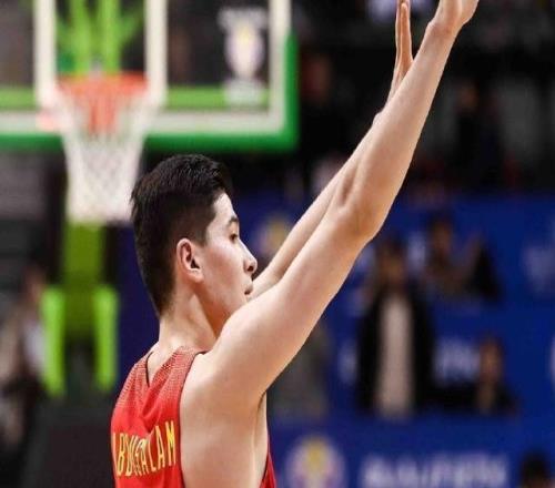 官宣！CBA顶薪球员赛季报销，多次遭遇大伤让人惋惜