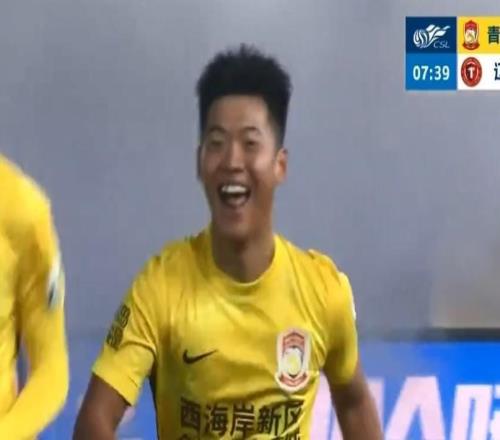 刘小龙:打进个人中超首球很开心,但没拿下比赛有点不甘