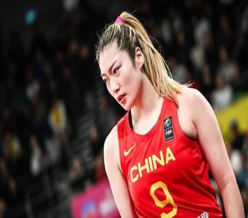 李梦回归女篮驰援亚运会名单公布，尘埃落定，宫鲁鸣给出答案