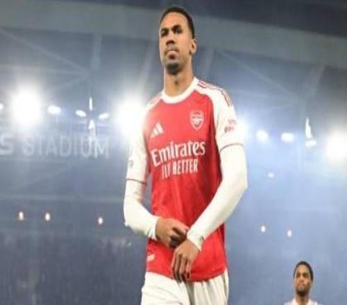 加布:不觉得对角球的判罚方式有改变,但欧冠和英超确实不同