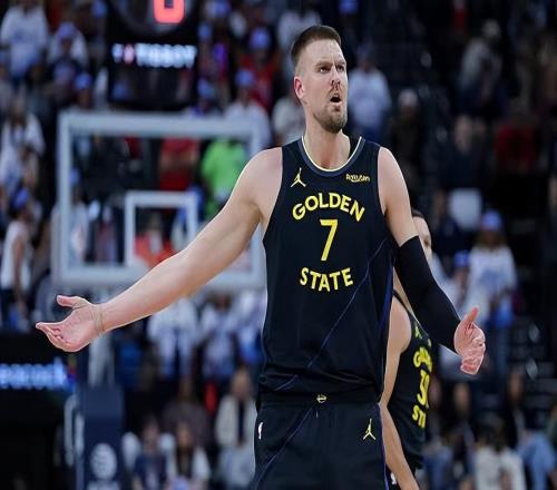 缺乏基本的决心!勇士内线新援到目前为止都没有打出像样的表现