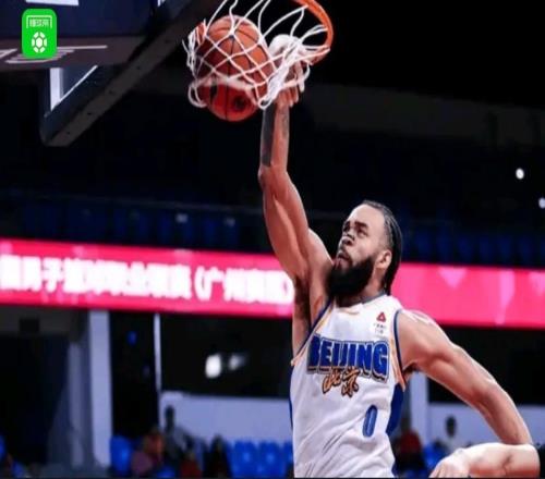 北京8770大胜青岛,麦基10中9轰22分,杰曼29分,约瑟夫杨24分